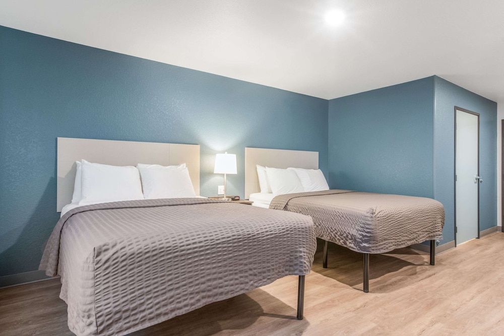 WoodSpring Suites Atlanta McDonough Standard Room, 2 Queen Beds, Non Smoking 5