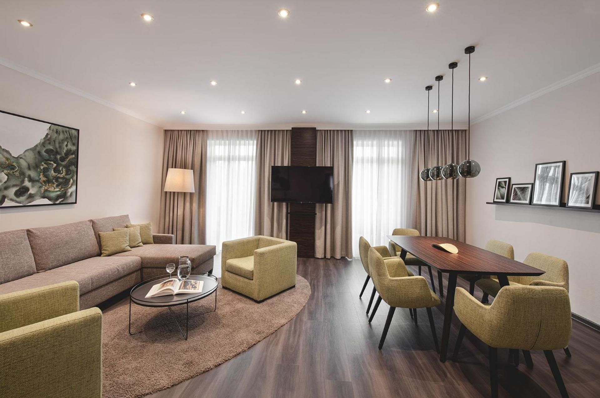 Two-Bedroom Suite
