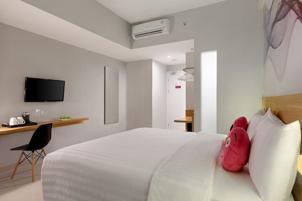 favehotel Karawang Standard Room 3