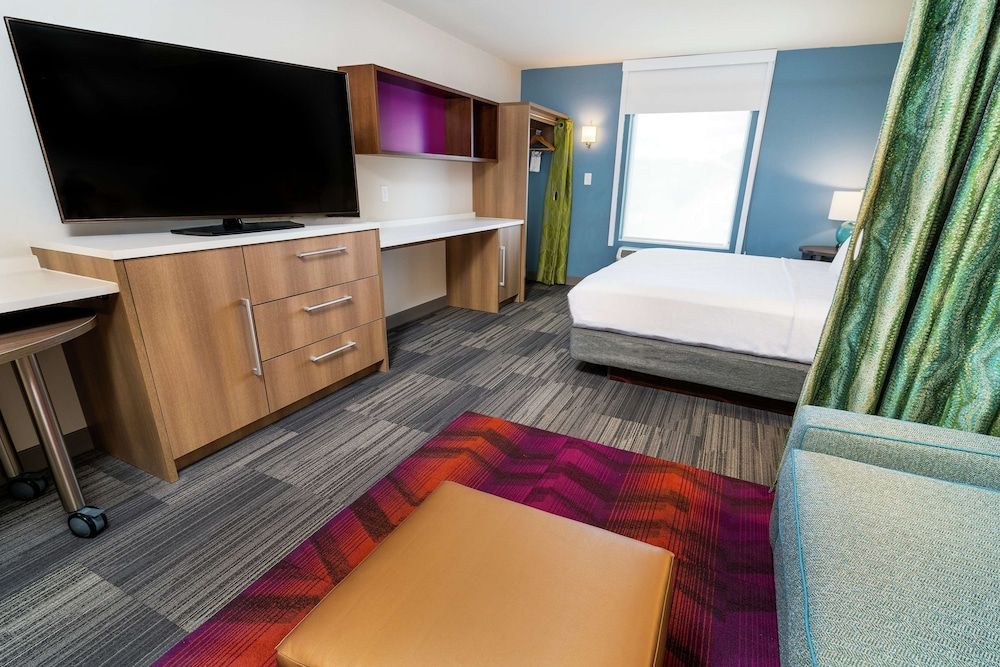 Studio Suite, 1 King Bed, Non Smoking