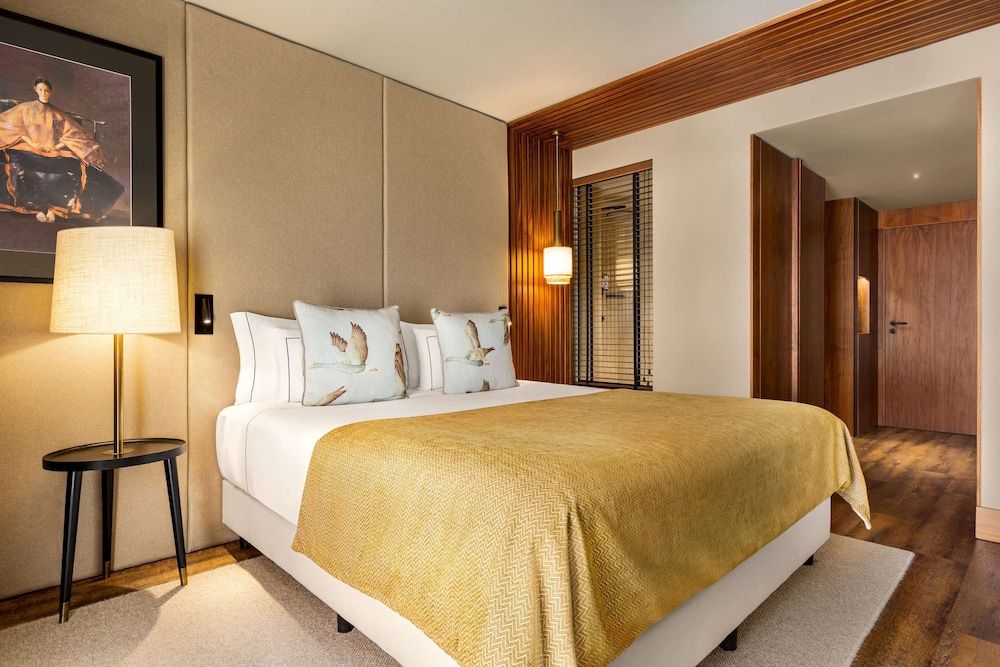 Fontinha Porto, Trademark Collection by Wyndham Standard Room, 1 King Bed, Non Smoking 2