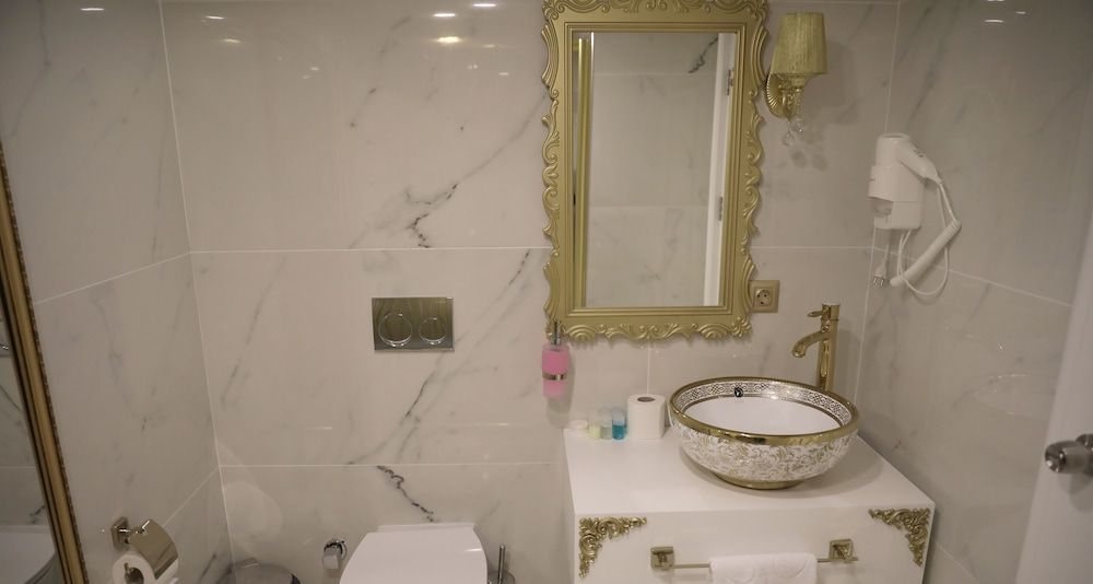 Burj Al Istanbul Standard Double Room, City View 10