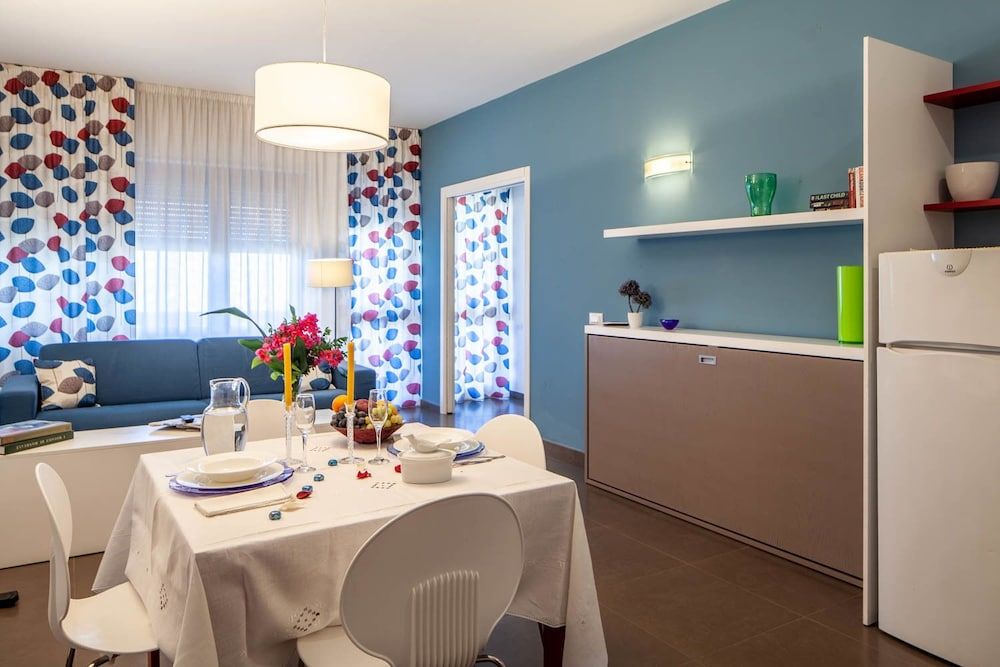 Marbela Apartments & Suites Deluxe Apartment (size L) 7