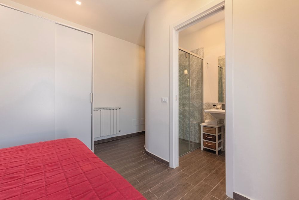 Marbela Apartments & Suites Romantic Suite 9