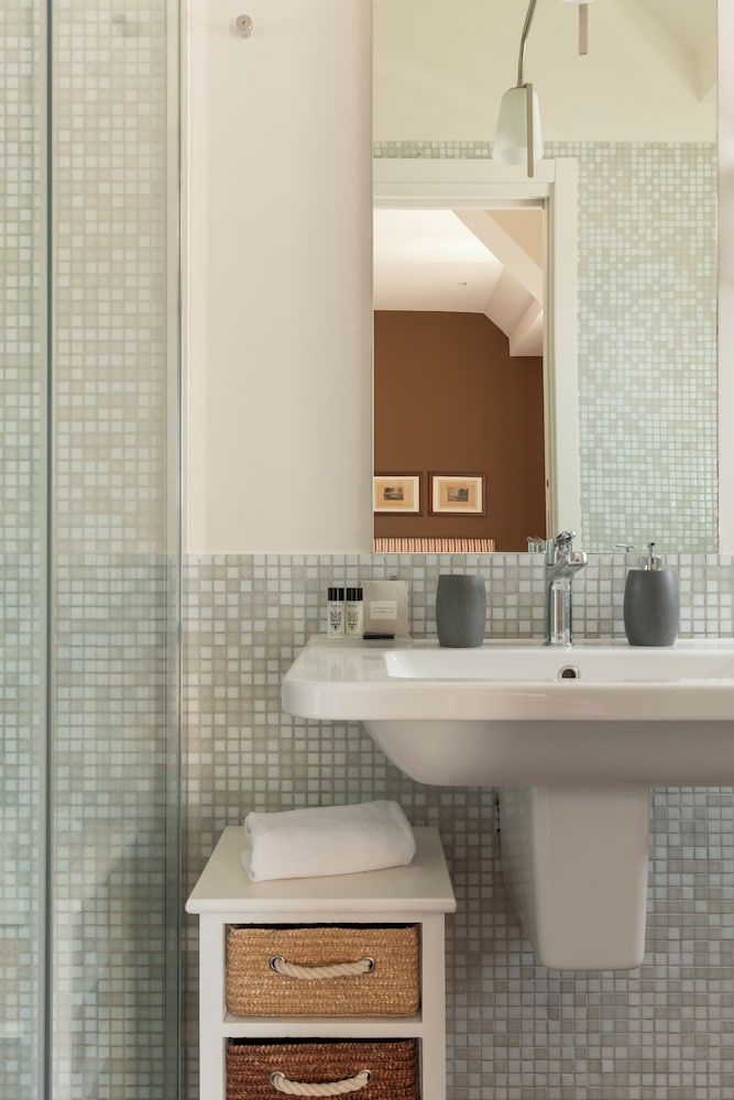 Marbela Apartments & Suites Romantic Suite 8