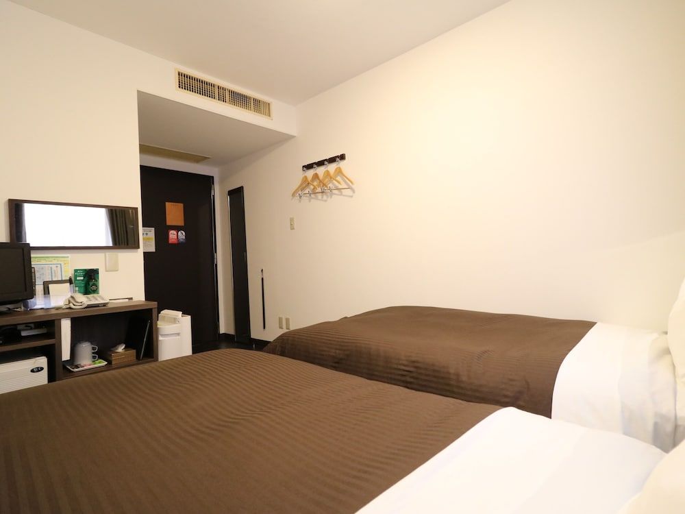 Economy Twin Room, Non Smoking
