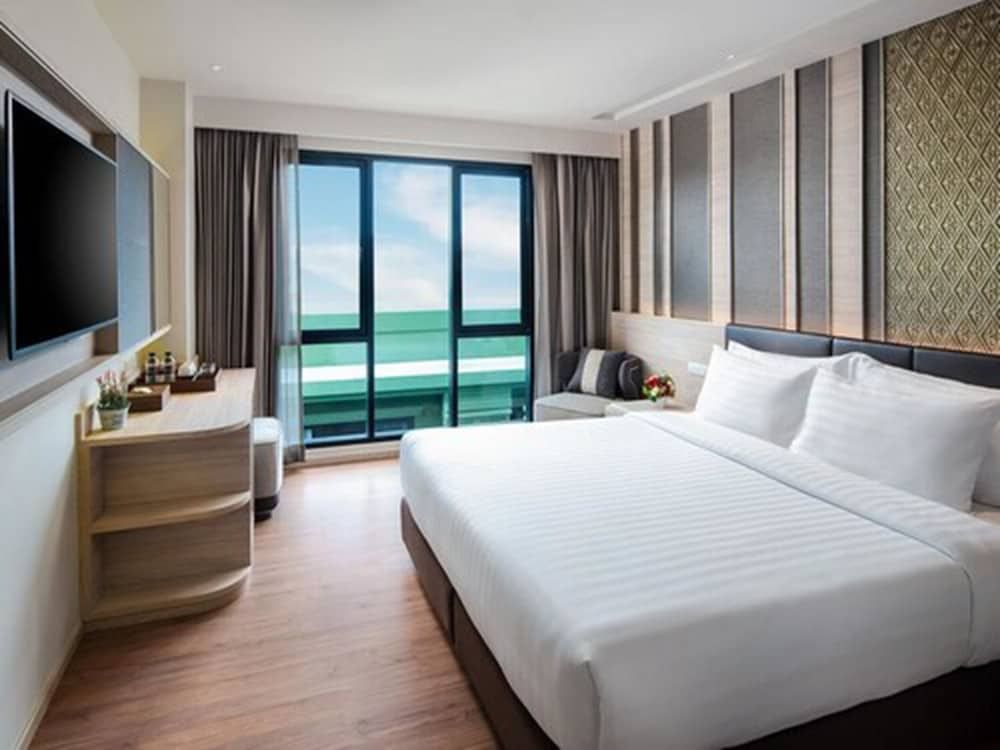 undefined Chillax Heritage 10