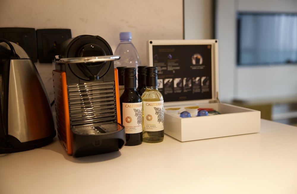 Marriott Executive Apartments Chongqing Studio, 1 King Bed, Non Smoking, City View 3