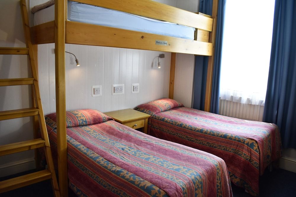 undefined MacDonald 5