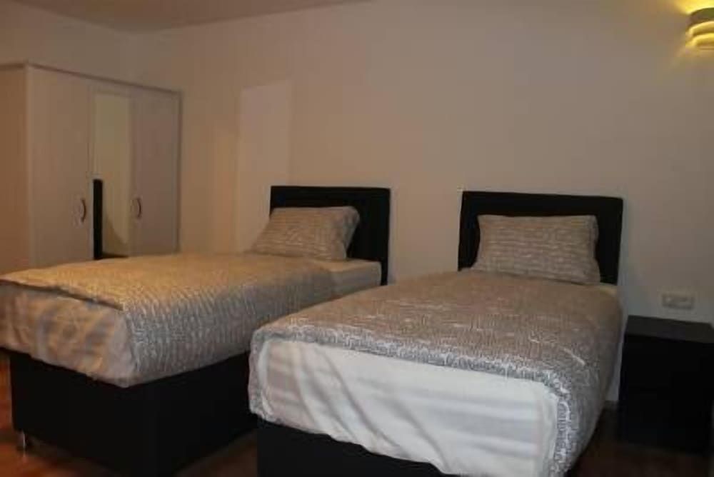undefined Hotel Garni Emir 2