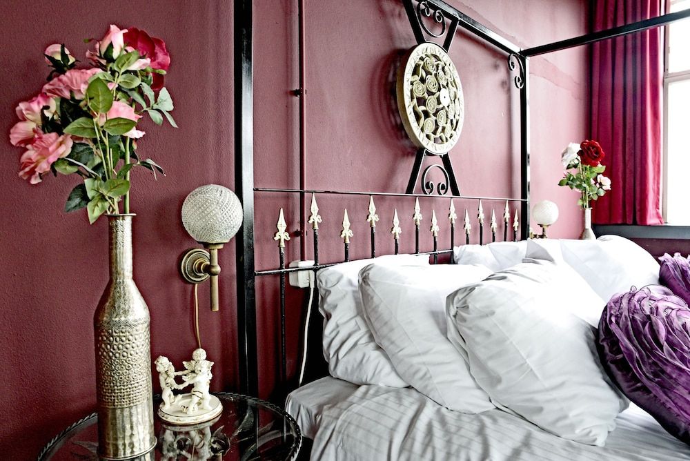 undefined Blue Collar Hotel 6