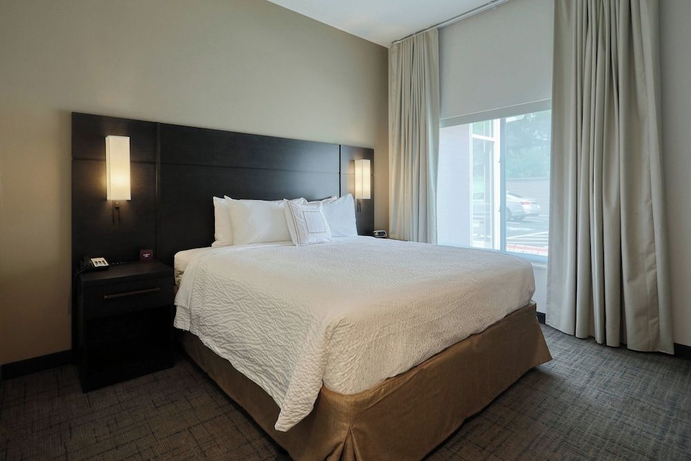 Suite, 1 Bedroom (Mobility Accessible, Tub)