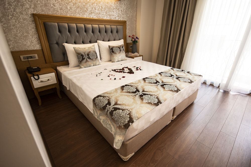 Eliza Hotel Standard Double or Twin Room 14