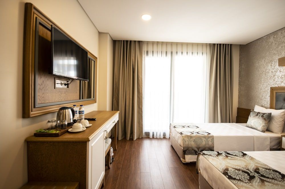 undefined Eliza Hotel