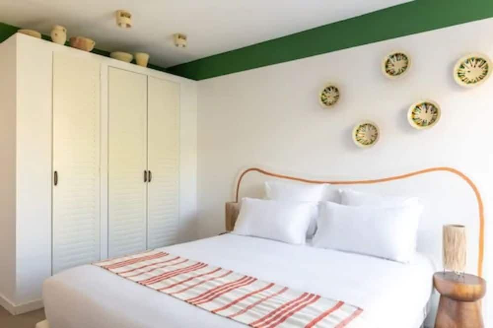 undefined Hôtel le Sud 4