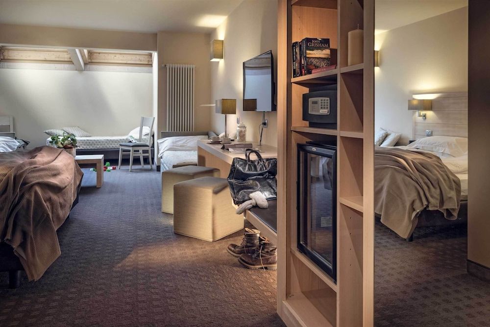 Brenta Dolomites Comfort Room 3