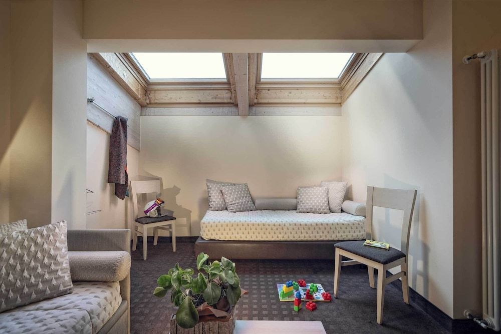 Brenta Dolomites Comfort Room 2