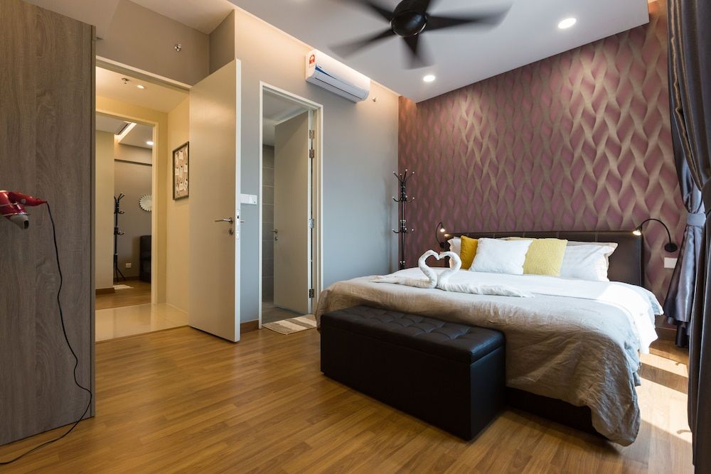 Luxury 2 Bedroom Suite A-31-1