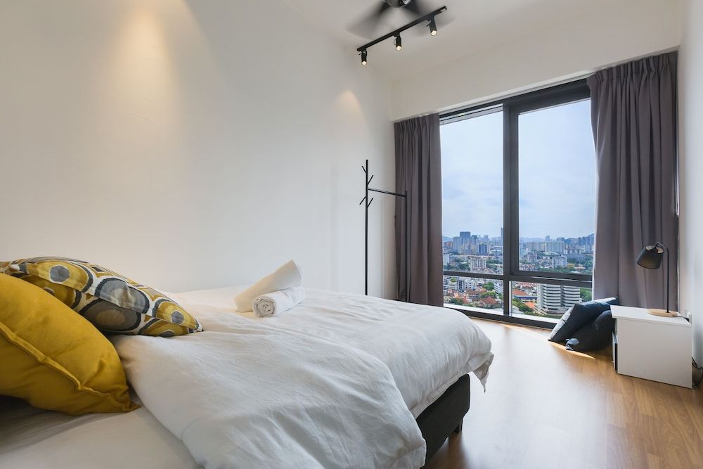 Exclusive Suite, 3 Bedrooms, City View