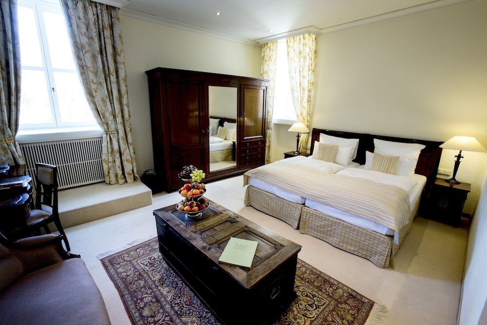 Schlosshotel Hugenpoet Superior Double Room 2