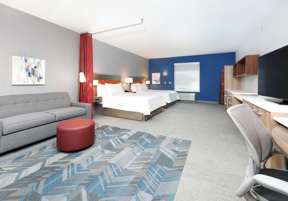 Studio, 2 Queen Beds, Accessible, Bathtub