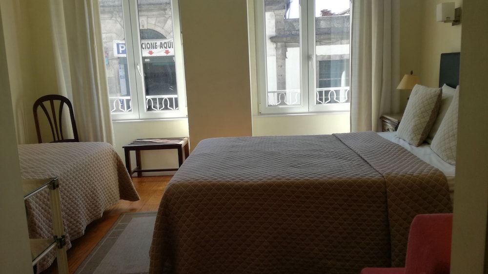 Hotel Miradaire Porto Triple Room 6