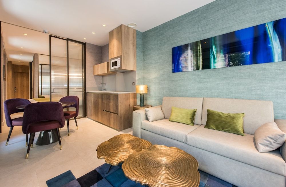 undefined The Garden Suites 2