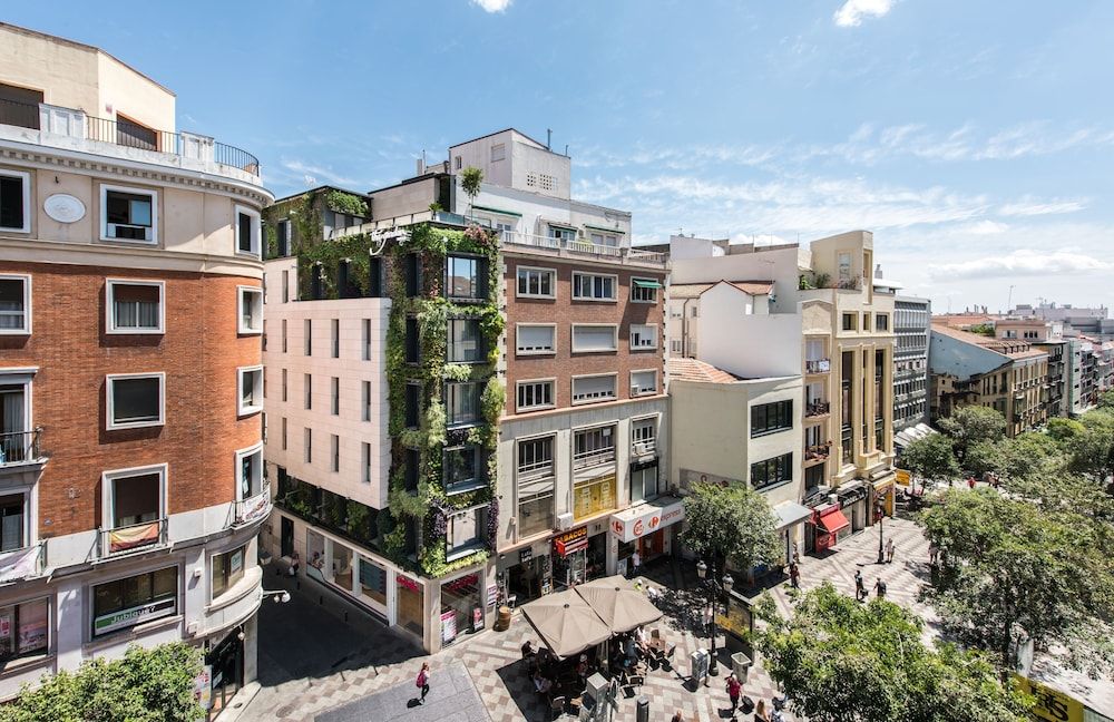 undefined The Garden Suites 7