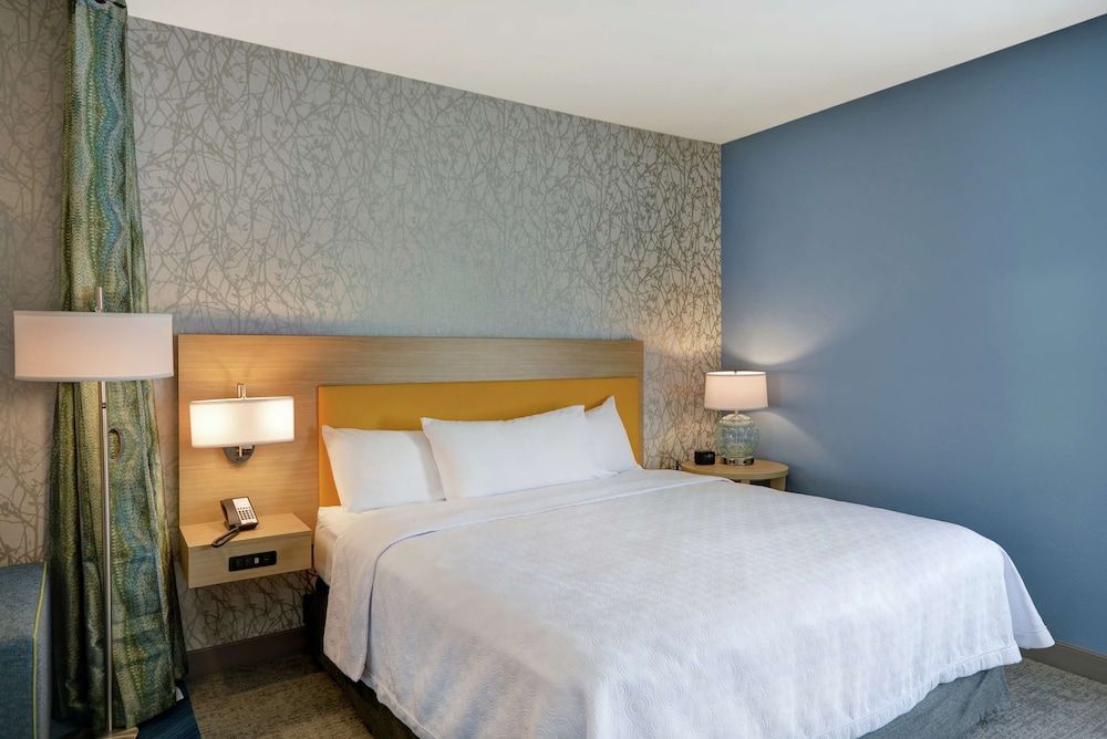 Studio Suite, 1 King Bed, Non Smoking