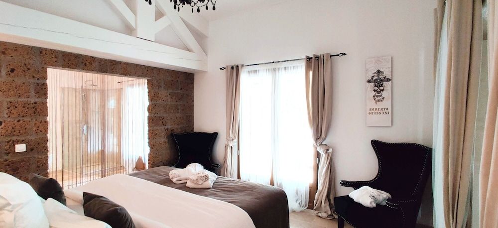 Suite (MONACO)