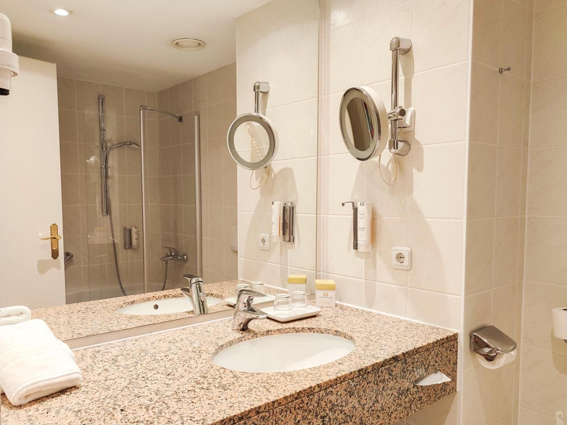 Executive Room With 1 King-Size Bed