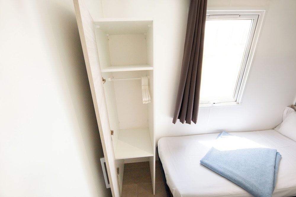 Camping Bellsol Bungalow, 2 Bedrooms 7