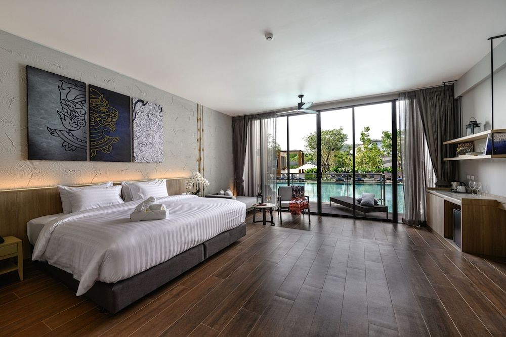 iSanook Resort & Suites Hua Hin Pool Access Suite 2