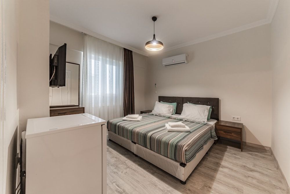 undefined Tema Lara Apart 2