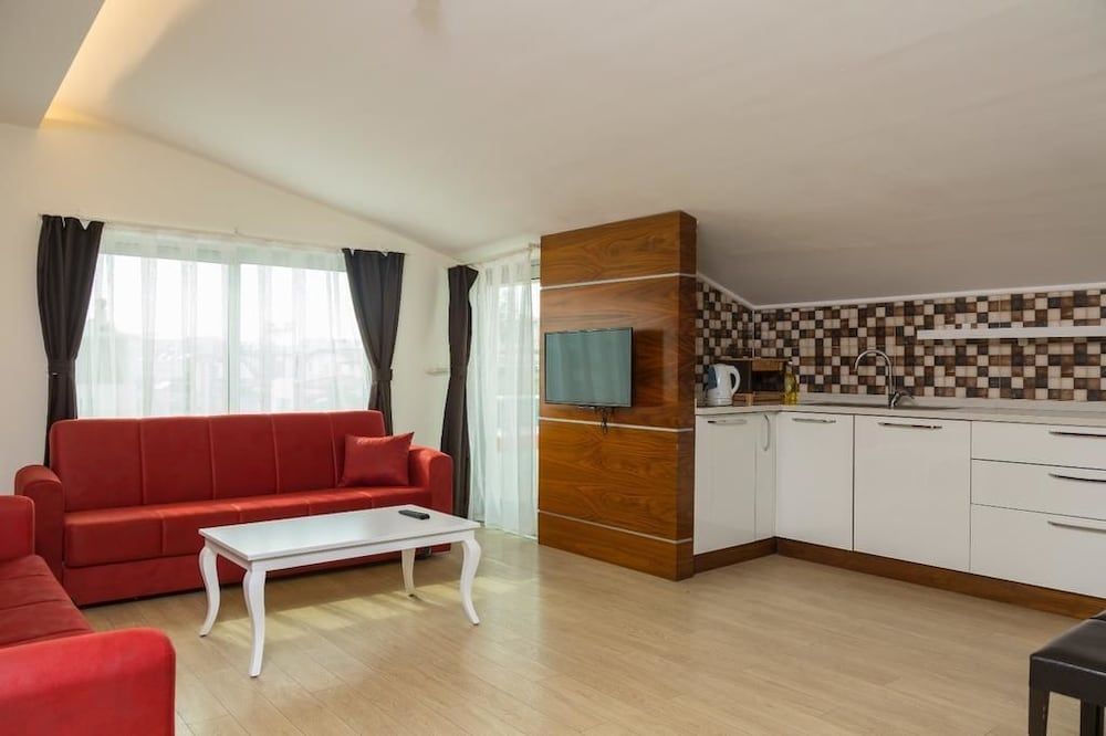 undefined Tema Lara Apart 8