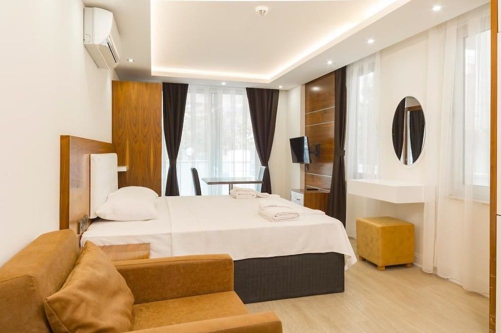 Tema Lara Apart Studio 2