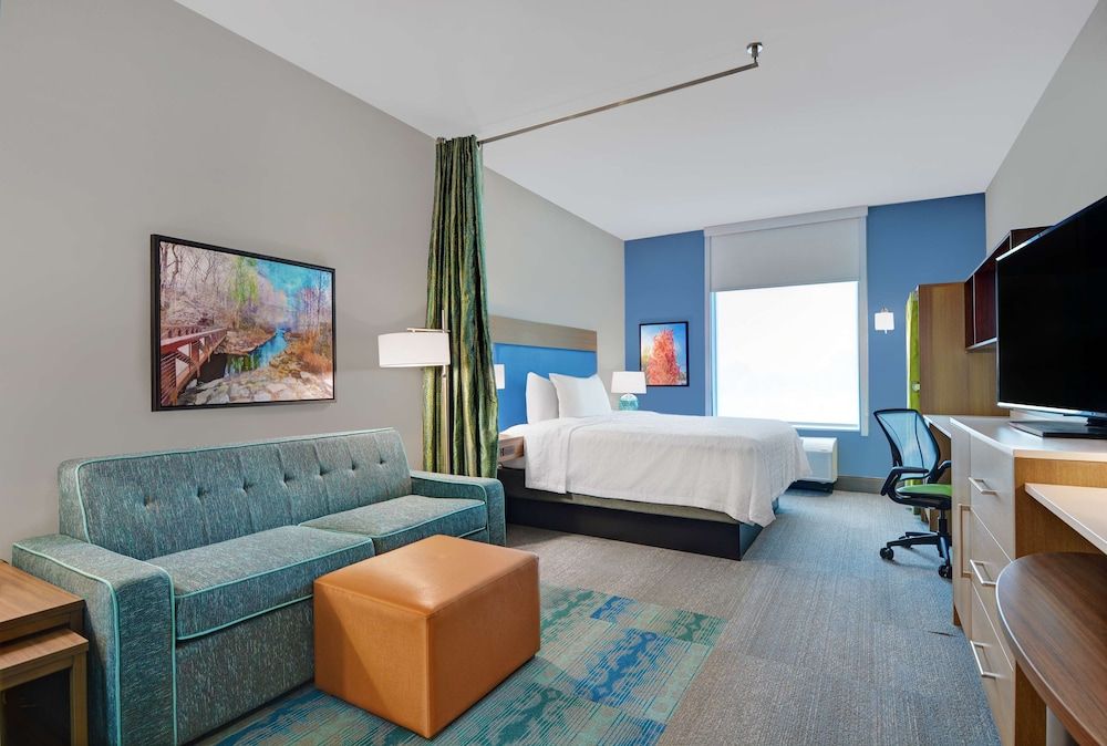 Studio Suite, 1 King Bed, Accessible, Bathtub