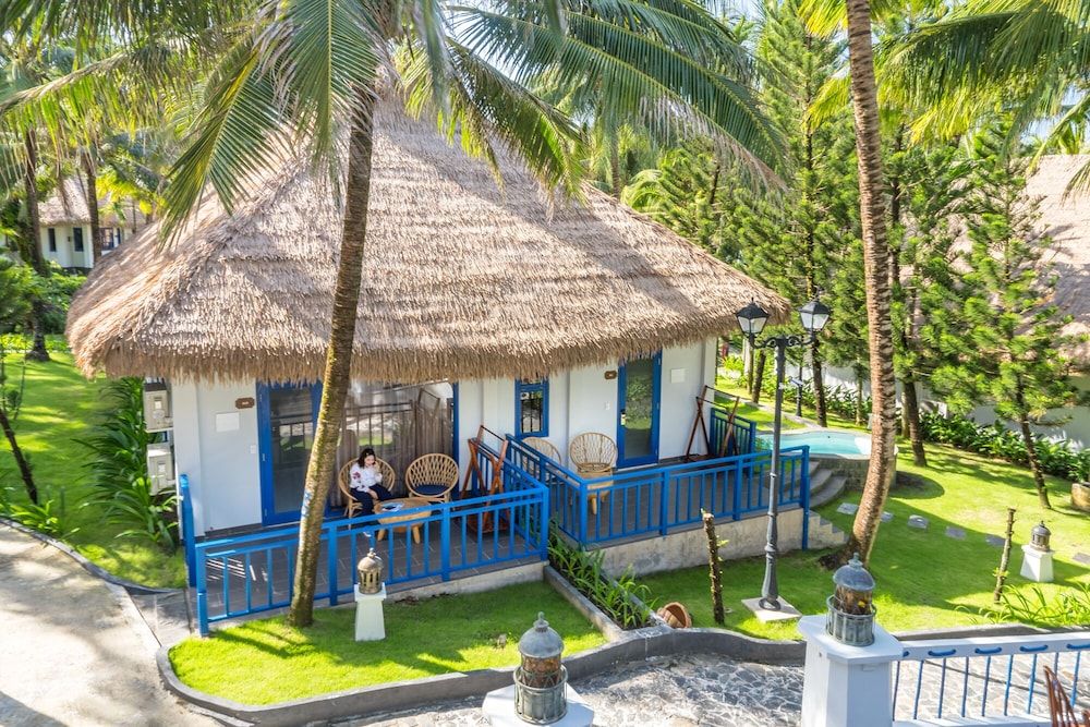 undefined L'Azure Resort and Spa 6