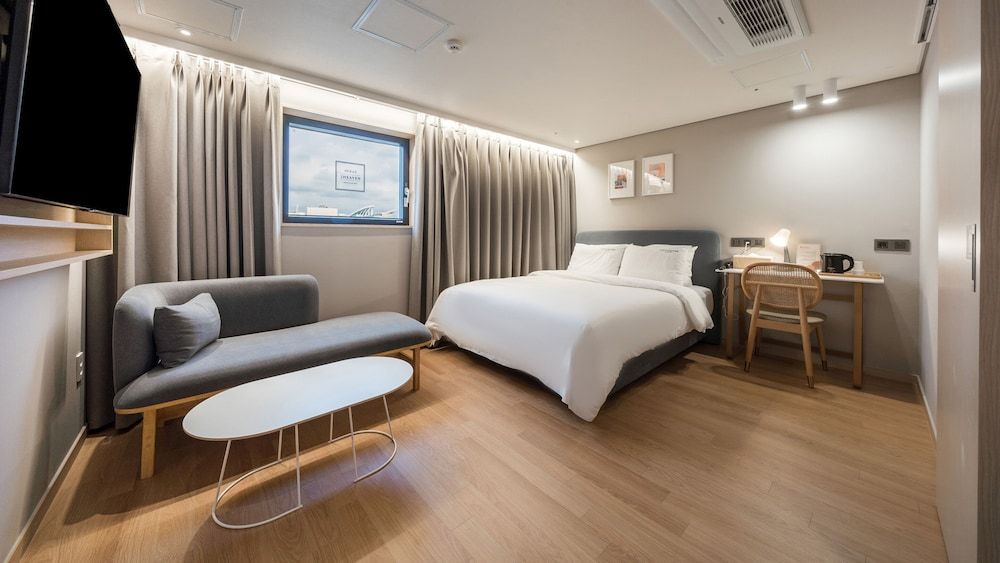 Nampo Ocean 2 Heaven Hotel&Spa Premium Queen Room 3