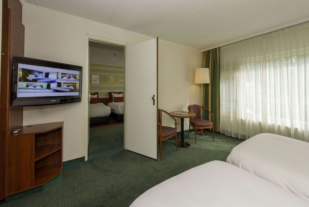 Grand Hotel Amstelveen Standard Room, 2 Twin Beds 6