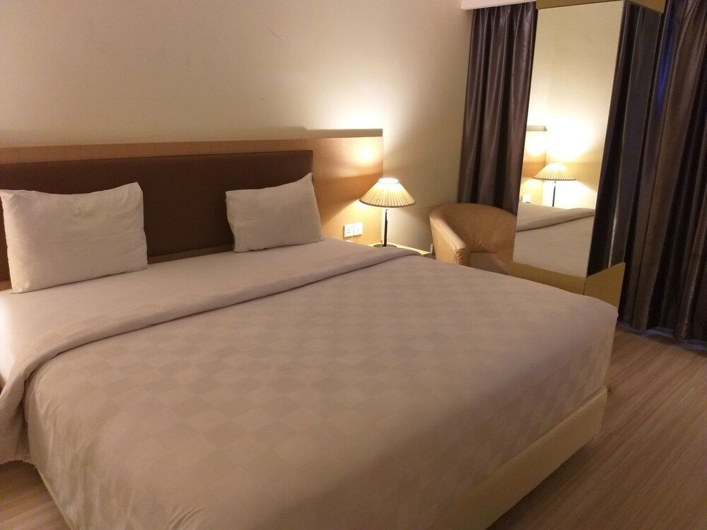 D'Grande Hotel Superior Room 2