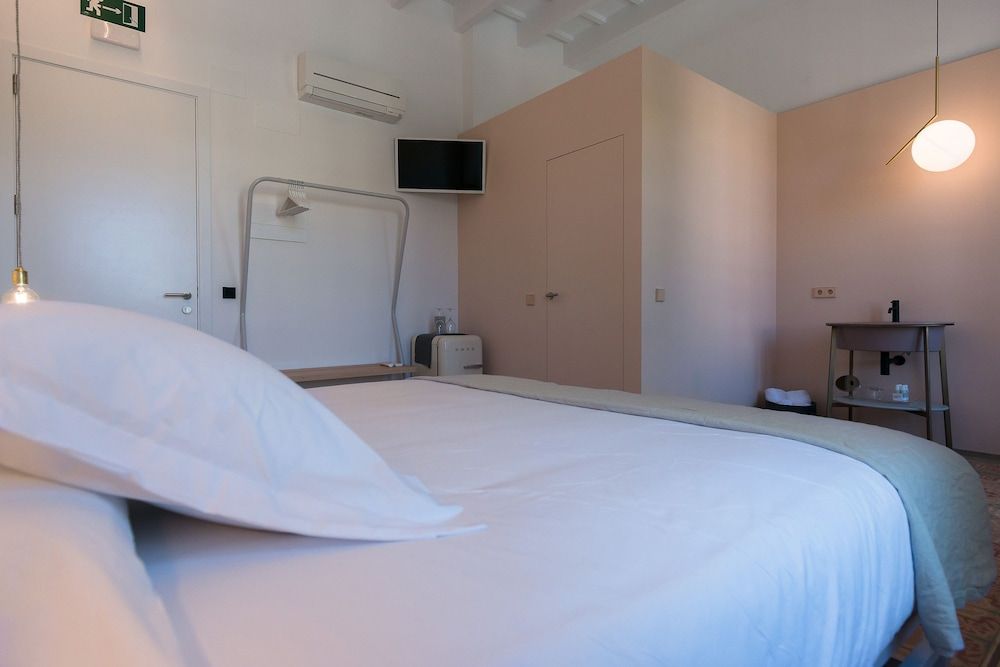 Sodium Hotel Boutique Double Room 40