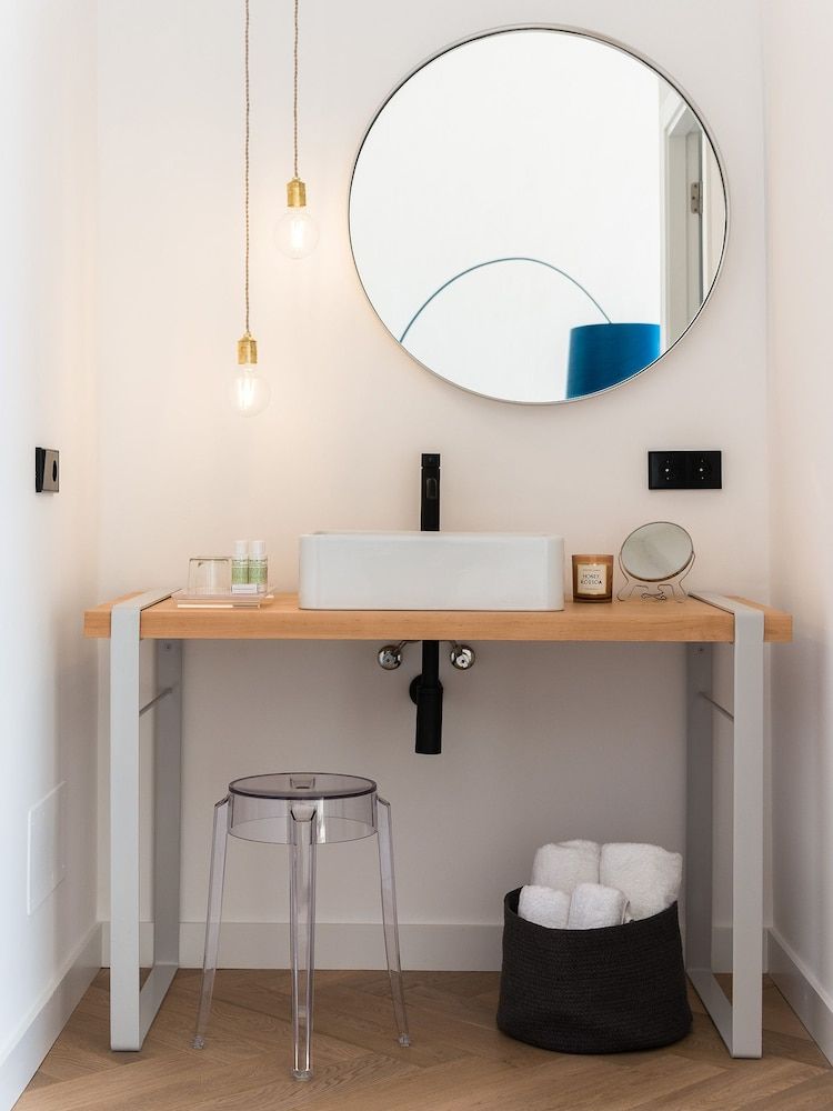 Sodium Hotel Boutique Suite 15