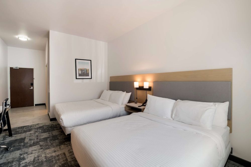 Best Western Colfax Standard Room, 2 Queen Beds, Accessible, Refrigerator & Microwave 3