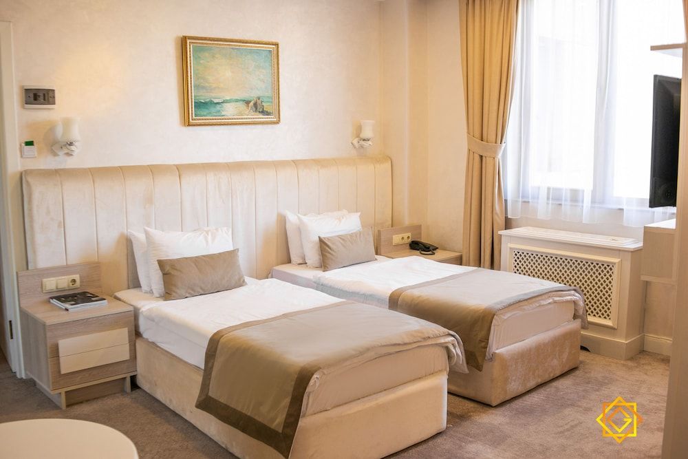 Ganjali Plaza Hotel Standard Double or Twin Room, City View 2