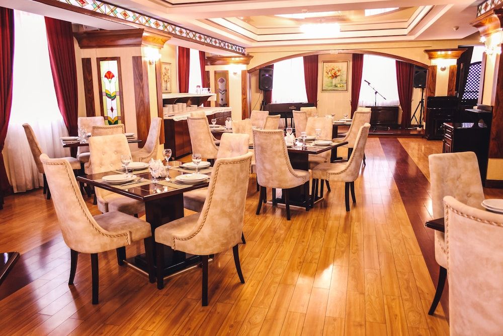 undefined Ganjali Plaza Hotel 10