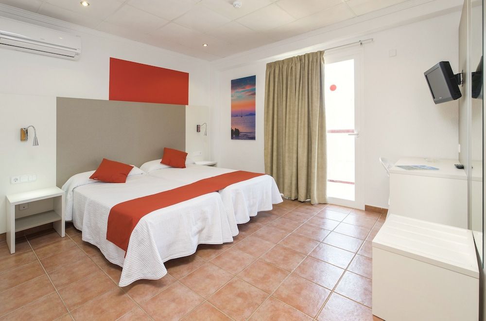 Comfort Twin Room