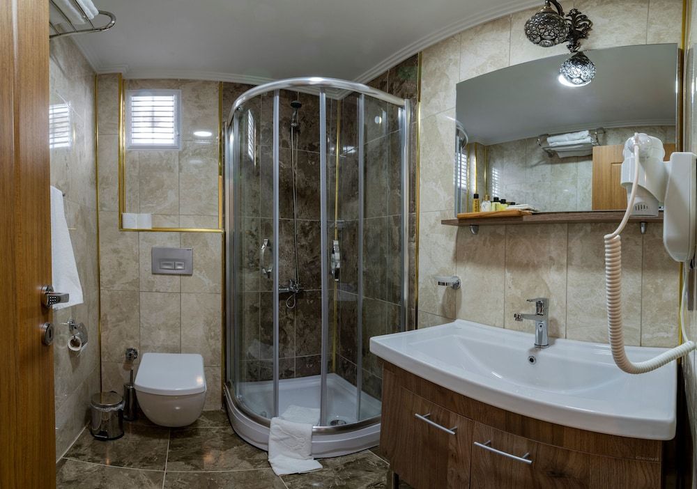 GoldenSand Hotel Standard Double or Twin Room 7