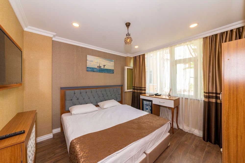 Standard Double or Twin Room, Sea View