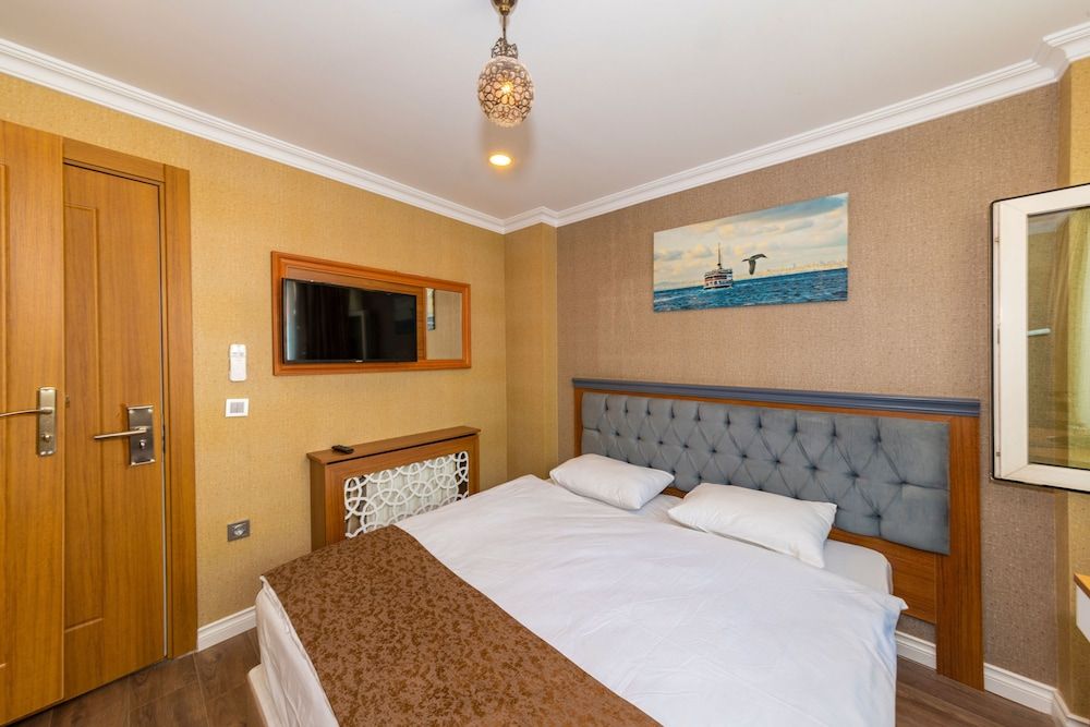 GoldenSand Hotel Standard Double or Twin Room 6